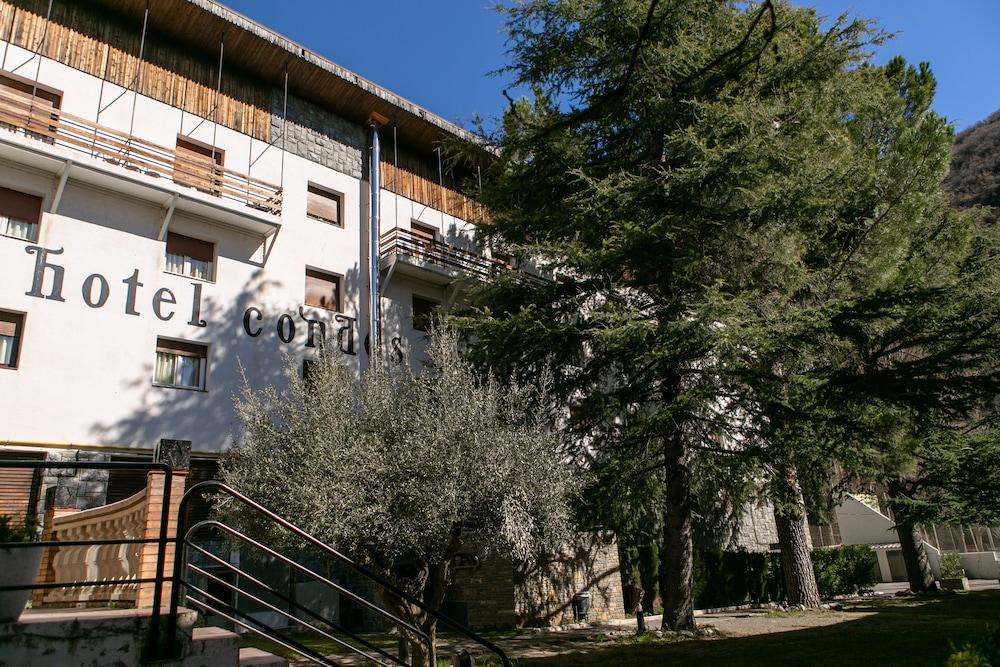 Hotel Snoe Condes Del Pallars Rialp Extérieur photo